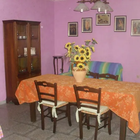 La Crisalide *